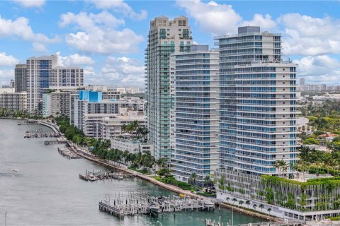 Copropriété à vendre à Miami Beach, Floride: 2 chambres, 112.41 m2 № 1839323 - photo 3