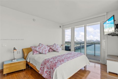 Copropriété à vendre à Miami Beach, Floride: 2 chambres, 112.41 m2 № 1839323 - photo 25