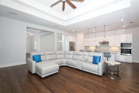 Casa en venta en Sorrento, Florida, 4 dormitorios, 233.93 m2 № 1806572 - foto 9