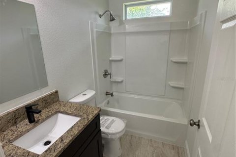 Casa en venta en Deltona, Florida, 4 dormitorios, 148.64 m2 № 2238705 - foto 24