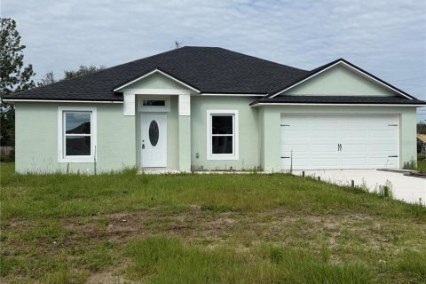 House in Deltona, Florida 4 bedrooms, 148.64 sq.m. № 2238705