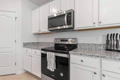 Купить виллу или дом в Киссимми, Флорида 4 комнаты, 264.31м2, № 1785088 - фото 12
