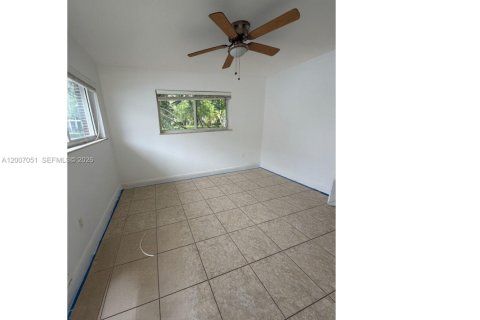 Appartement à louer à Miami Shores, Floride: 2 chambres, 78.97 m2 № 2071970 - photo 11