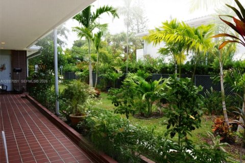 Appartement à louer à Miami Shores, Floride: 2 chambres, 78.97 m2 № 2071970 - photo 6