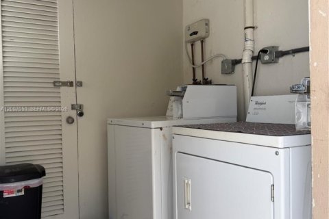 Appartement à louer à Miami Shores, Floride: 2 chambres, 78.97 m2 № 2071970 - photo 15
