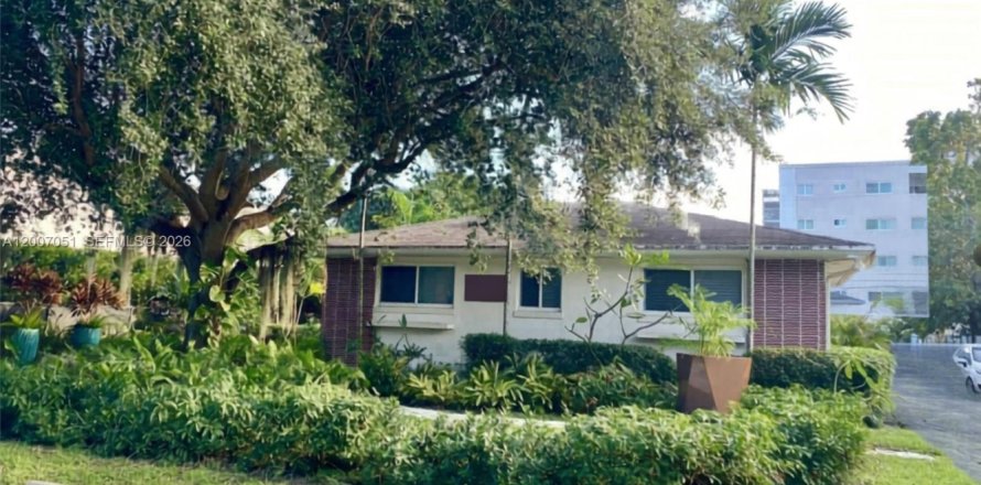Appartement à Miami Shores, Floride 2 chambres, 78.97 m2 № 2071970