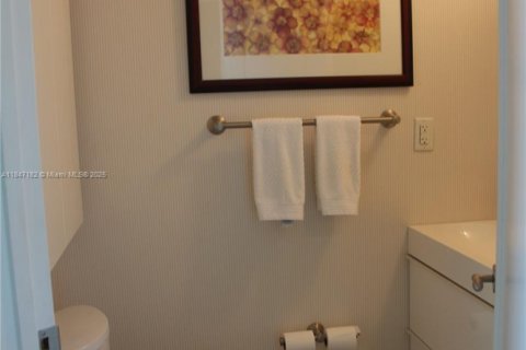 Condominio en venta en Miami Beach, Florida, 2 dormitorios, 144.65 m2 № 1877951 - foto 23