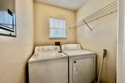 Condo in Kissimmee, Florida, 2 bedrooms  № 1399251 - photo 13