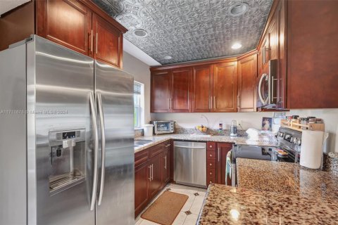 Villa ou maison à vendre à Deerfield Beach, Floride: 3 chambres, 102.56 m2 № 1463668 - photo 4