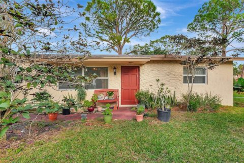 Villa ou maison à vendre à Deerfield Beach, Floride: 3 chambres, 102.56 m2 № 1463668 - photo 1
