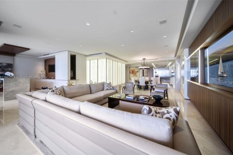 Copropriété à louer à Bal Harbour, Floride: 3 chambres, 303.7 m2 № 1836442 - photo 3