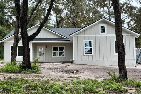 Villa ou maison à vendre à Melrose, Floride: 3 chambres, 144.09 m2 № 2350369 - photo 2
