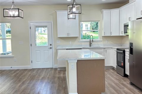 Villa ou maison à vendre à Melrose, Floride: 3 chambres, 144.09 m2 № 2350369 - photo 12