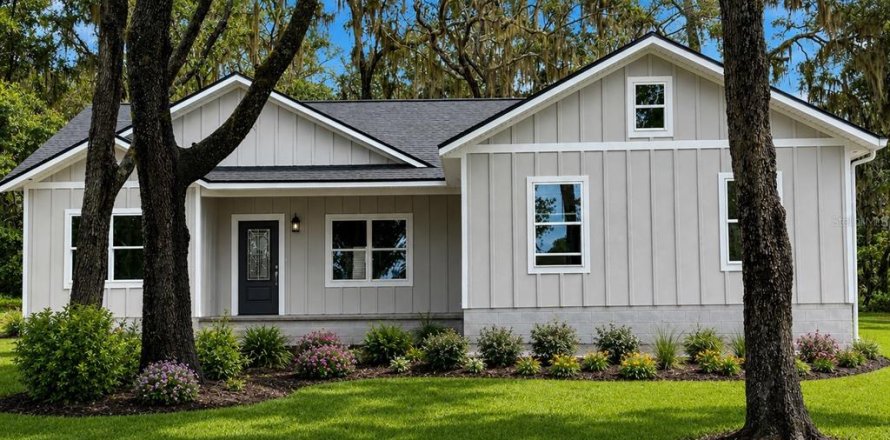 Villa ou maison à Melrose, Floride 3 chambres, 144.09 m2 № 2350369