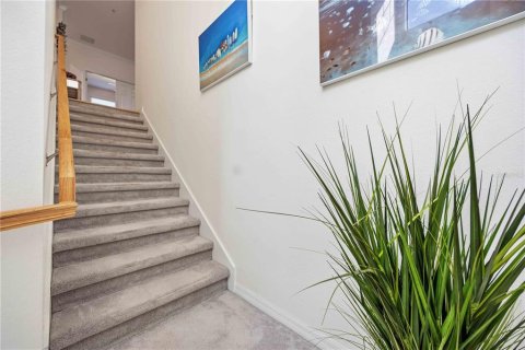 Condo in Venice, Florida, 2 bedrooms  № 2220168 - photo 2