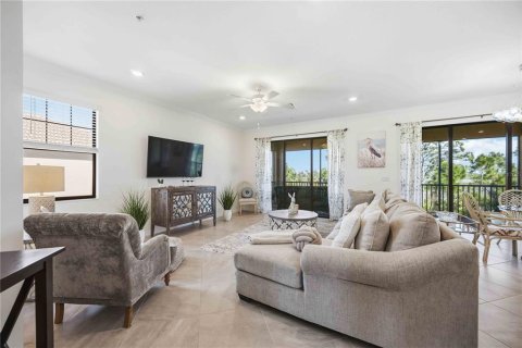Condo in Venice, Florida, 2 bedrooms  № 2220168 - photo 15