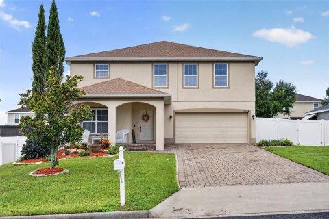 Villa ou maison à Clermont, Floride 4 chambres, 306.39 m2 № 2358809