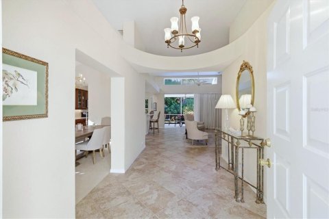 House in University Park, Florida 3 bedrooms, 191.47 sq.m. № 2093273 - photo 5