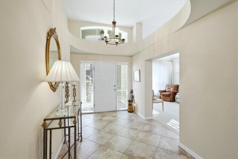 House in University Park, Florida 3 bedrooms, 191.47 sq.m. № 2093273 - photo 6