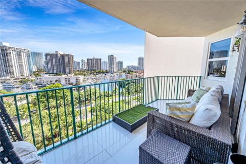 Condominio en alquiler en Aventura, Florida, 3 dormitorios, 158.12 m2 № 1954691 - foto 8
