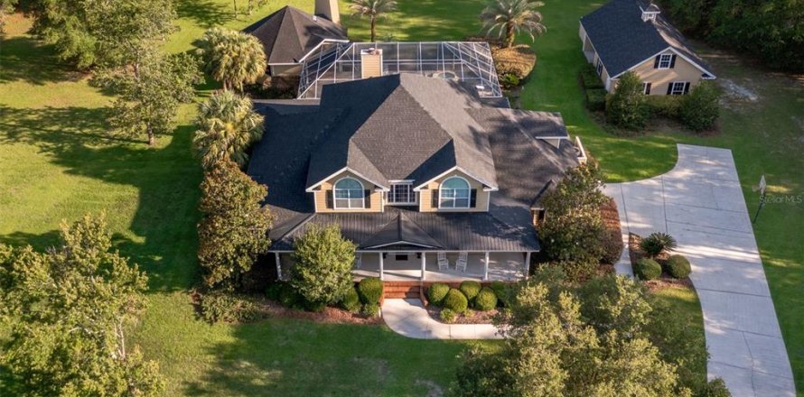Villa ou maison à Alachua, Floride 4 chambres, 372.82 m2 № 2196021