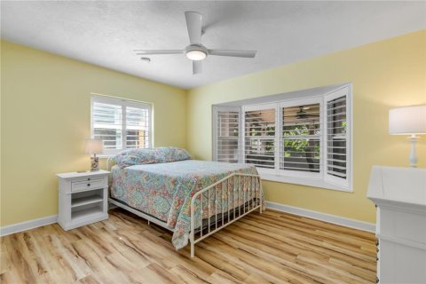 Villa ou maison à vendre à New Smyrna Beach, Floride: 3 chambres, 177.44 m2 № 2416852 - photo 20