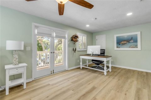 Villa ou maison à vendre à New Smyrna Beach, Floride: 3 chambres, 177.44 m2 № 2416852 - photo 30