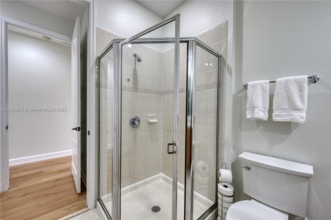 Touwnhouse à vendre à Pembroke Pines, Floride: 3 chambres, 155.15 m2 № 1945456 - photo 15