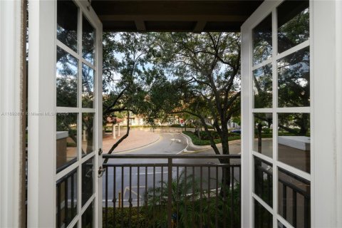 Touwnhouse à vendre à Pembroke Pines, Floride: 3 chambres, 155.15 m2 № 1945456 - photo 5