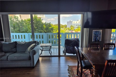 Condominio en venta en Hollywood, Florida, 2 dormitorios, 124.86 m2 № 2028108 - foto 6