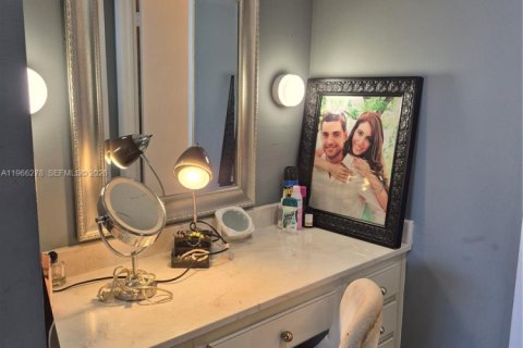 Condominio en venta en Hollywood, Florida, 2 dormitorios, 124.86 m2 № 2028108 - foto 18