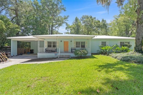 House in Gainesville, Florida 4 bedrooms, 185.43 sq.m. № 2237095