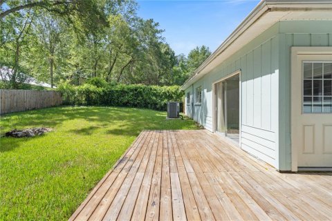 Villa ou maison à louer à Gainesville, Floride: 4 chambres, 185.43 m2 № 2237095 - photo 26