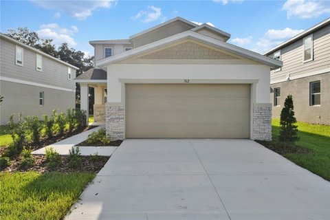 House in Dundee, Florida 4 bedrooms, 201.6 sq.m. № 2156121 - photo 2