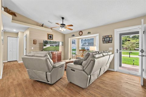 House in Palm Coast, Florida 3 bedrooms, 114.27 sq.m. № 2347671 - photo 3