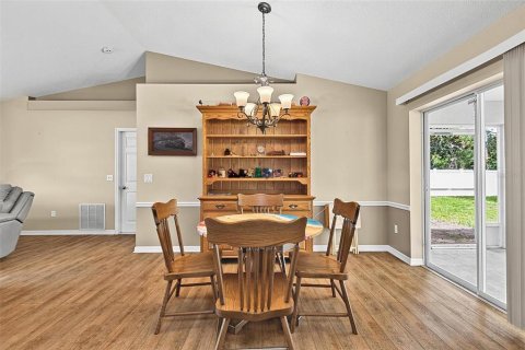 House in Palm Coast, Florida 3 bedrooms, 114.27 sq.m. № 2347671 - photo 9