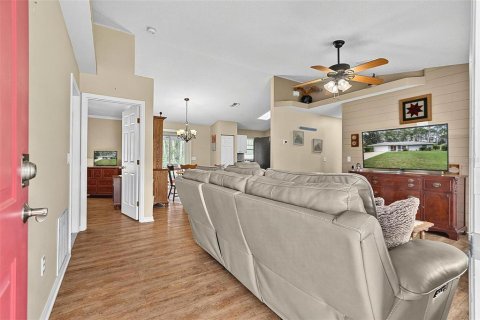 House in Palm Coast, Florida 3 bedrooms, 114.27 sq.m. № 2347671 - photo 5