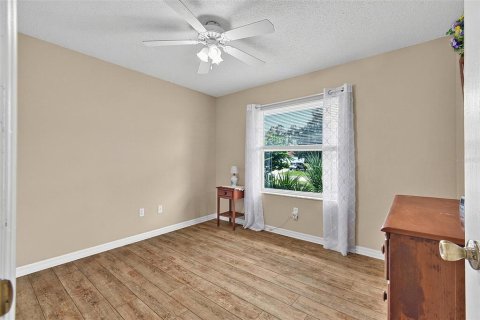 House in Palm Coast, Florida 3 bedrooms, 114.27 sq.m. № 2347671 - photo 26
