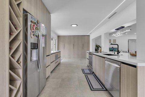 Купить виллу или дом в Плантация, Флорида 3 комнаты, 224.45м2, № 2189858 - фото 17