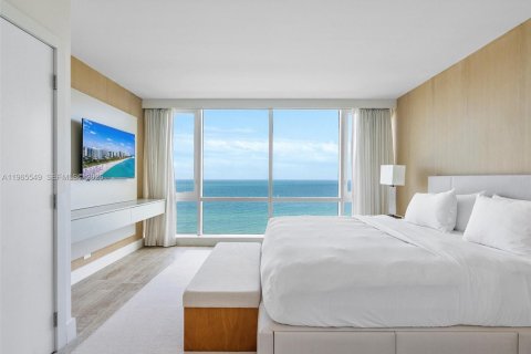 Condo in Miami Beach, Florida, 3 bedrooms  № 2027089 - photo 26