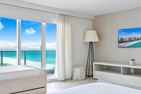 Condo in Miami Beach, Florida, 3 bedrooms  № 2027089 - photo 9