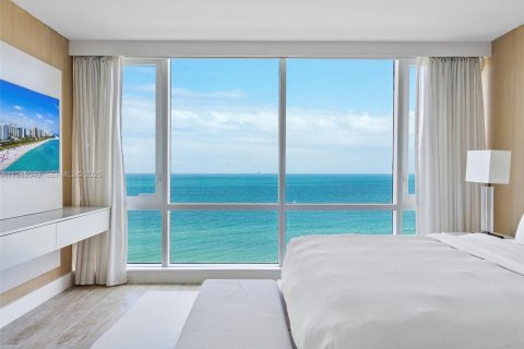 Condo in Miami Beach, Florida, 3 bedrooms  № 2027089 - photo 27