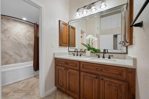 Copropriété à vendre à Tampa, Floride: 4 chambres, 185.43 m2 № 2138741 - photo 30