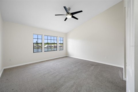 Copropriété à vendre à Tampa, Floride: 4 chambres, 185.43 m2 № 2138741 - photo 18