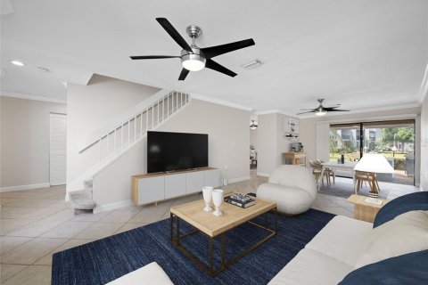 Copropriété à vendre à Tampa, Floride: 4 chambres, 185.43 m2 № 2138741 - photo 6
