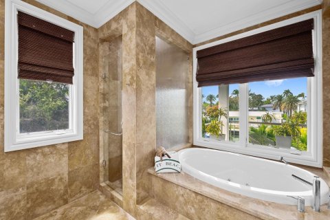 Villa ou maison à vendre à Fort Lauderdale, Floride: 4 chambres, 383.22 m2 № 2084313 - photo 24
