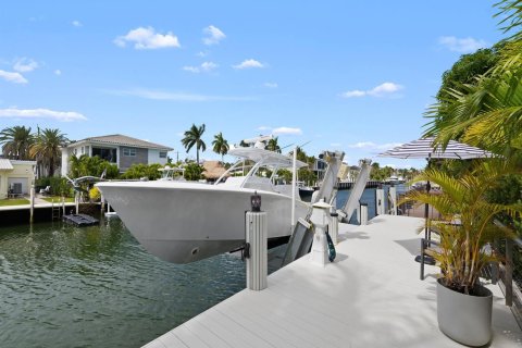 Villa ou maison à vendre à Fort Lauderdale, Floride: 4 chambres, 383.22 m2 № 2084313 - photo 18