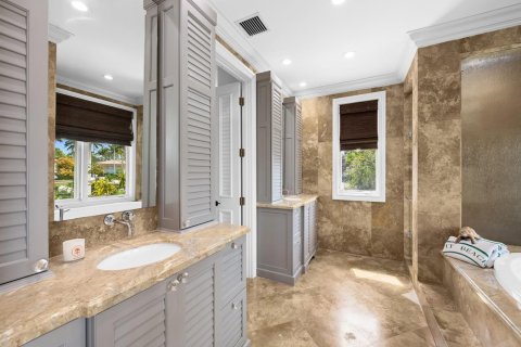 Villa ou maison à vendre à Fort Lauderdale, Floride: 4 chambres, 383.22 m2 № 2084313 - photo 23