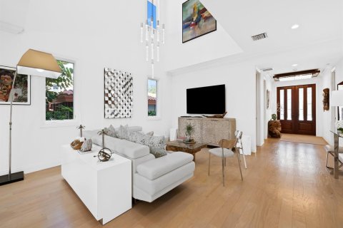 Villa ou maison à vendre à Fort Lauderdale, Floride: 4 chambres, 383.22 m2 № 2084313 - photo 10