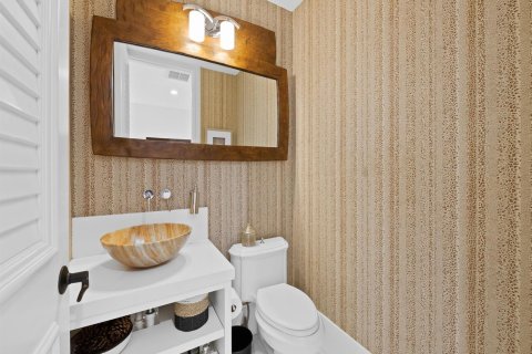 Villa ou maison à vendre à Fort Lauderdale, Floride: 4 chambres, 383.22 m2 № 2084313 - photo 11